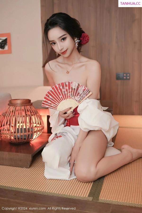   [XiuRen]高清写真图 2024.04.10 No.8367 苏曼兮 美腿性感第58张图片